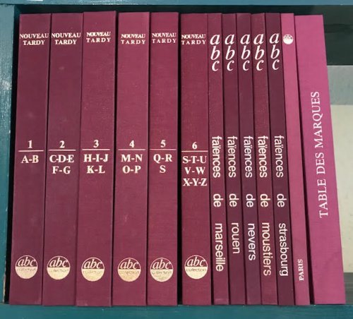 Le Nouveau Tardy : Poteries Gres Faiences. Tome 1 - 6. Faiences de Marseille. Faiences de Rouen. Faiences de Nevers. Faience de Moustiers. Faiences de Strasbourg. Poteries Faiences Paris. Poteries Faiences Marques. In thirteen volumes