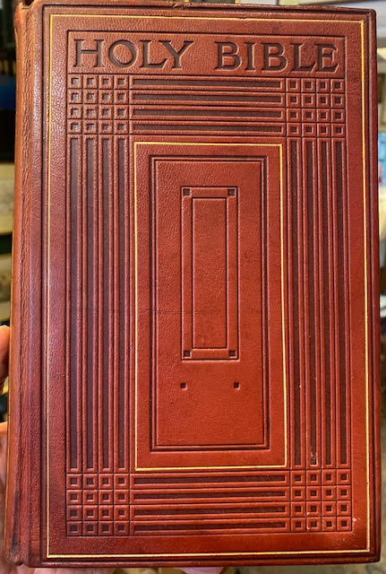 The Holy Bible: Containing the Old and New Testament and Aphocypha in three volumes