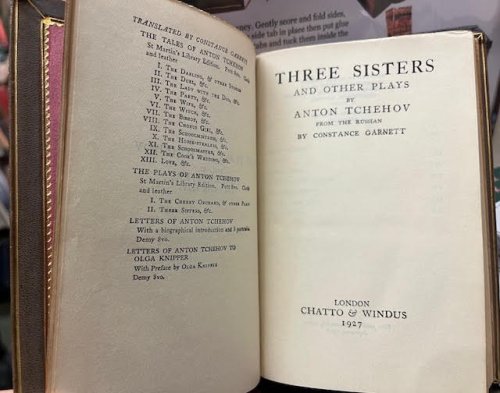 Three Sisters and other plays (The Plays of Tchehov Vol. II) [Ivanov, A Swan-Song, An Unwilling Martyr, The Anniversary, On the High Road and The Wedding]