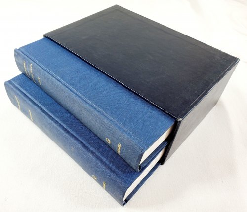 Pneumonia with Special Reference to Pneumococcus Lobar Pneumonia; The Biology of Pneumococcus. Two Volume Set in Slipcase