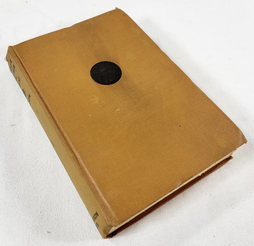 Houdini's Escapes and Magic. Prepared from Houdini's Private Notebooks and Memoranda with the Assistance of Beatrice Houdini.