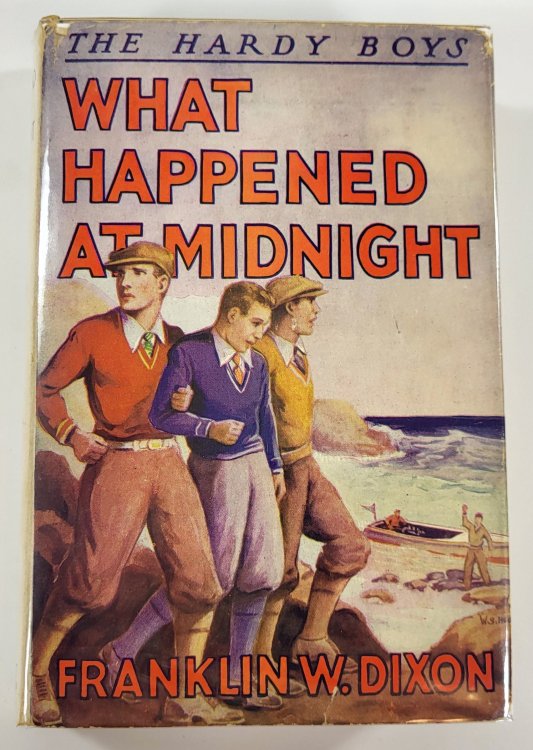 What Happened at Midnight. The Hardy Boys Series No. 10