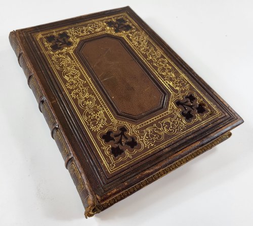 Songs of Praise and Poems of Devotion in the Christian Centuries
