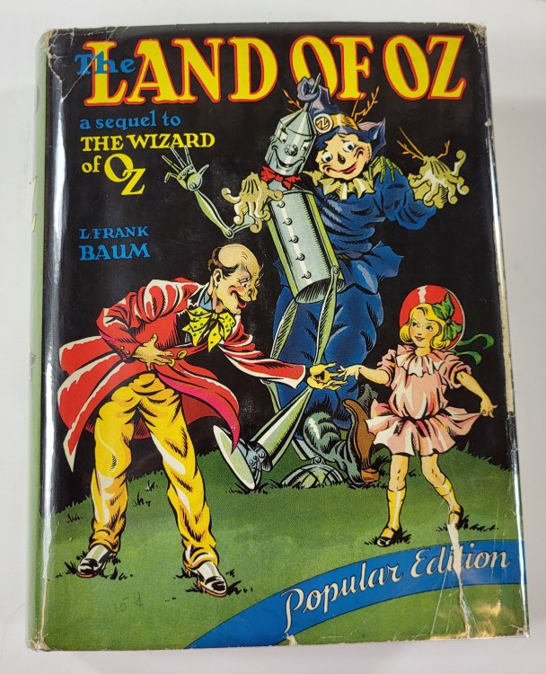 The Land of Oz: A Sequel to The Wizard of Oz. Popular Edition