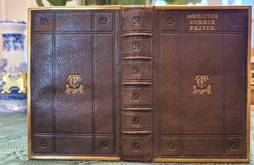 The Consecutive Book of Common Prayer: Containing the order for morning and evening prayer, daily throughout the year; also the order of the administration of the Lord's Supper, or Holy Communion; according to the use of the United Church of England
