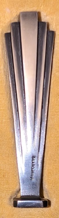 A Lovely cased Art Deco Silvered Bronze Mareguyne Seal .