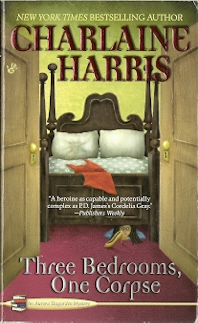Three Bedrooms, One Corpse (An Aurora Teagarden Mystery)