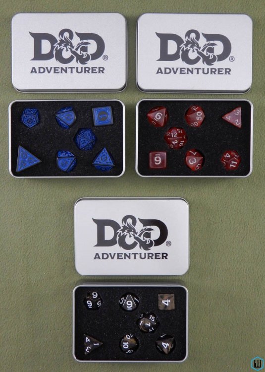 D&D Adventurer Dice Tin lot x3: Black/Blue, Red/Grey, Dark Olive/White Polyhedral