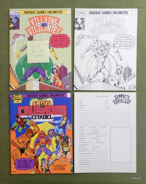 Villains & Vigilantes RPG 2nd - WORN PLAY SET NO BOX