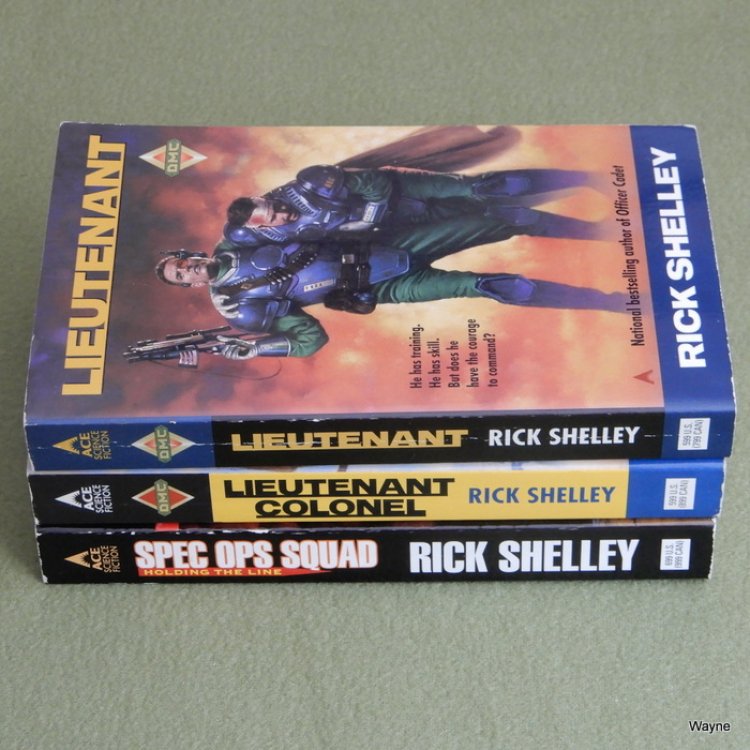 Sci-Fi 3 Book Lot: DMC (Rick Shelley)