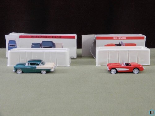 Reader's Digest 1955 Chevrolet Bel Air + 1957 Corvette Car 1:64 Scale