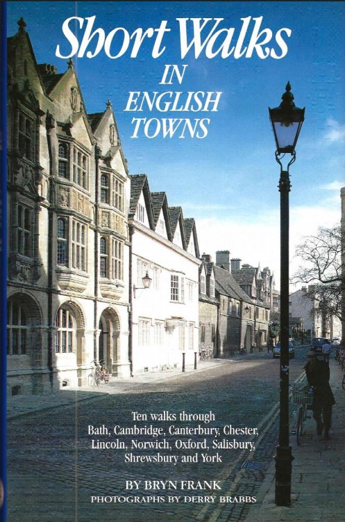 SHORT WALKS IN ENGLISH TOWNS