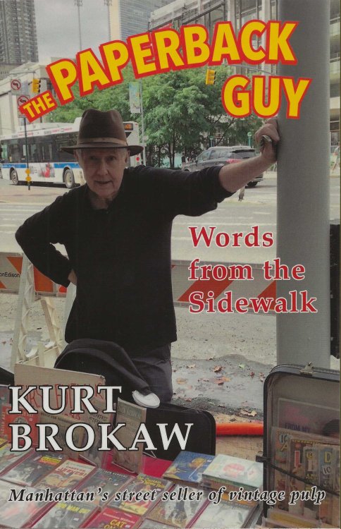 TE PAPERBACK GUY Words From The Sidewalk