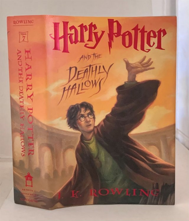 HARRY POTTER and the Deathly Hallows