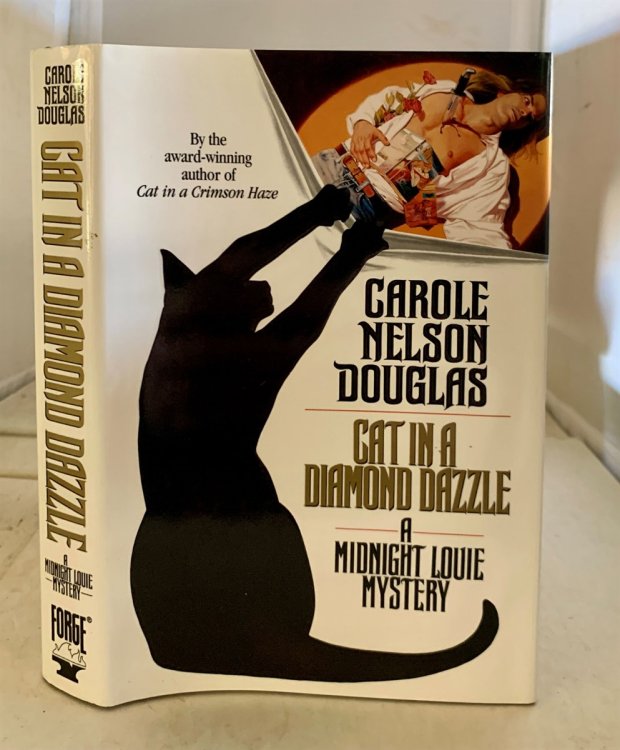 Cat in a Diamond Dazzle A Midnight Louie Mystery