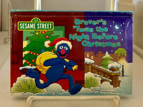 Grover's 'Twas the Night before Christmas Pop-Up Book