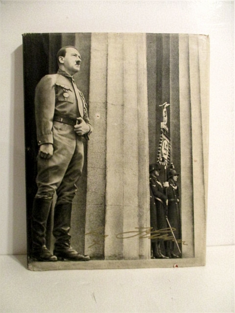 Adolph Hitler: Bilder aus dem Leben des Fuhrers.