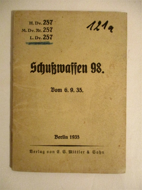 Schutzwaffen 98. HDv 257.