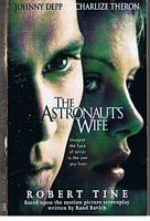 ASTRONAUT'S WIFE [THE]