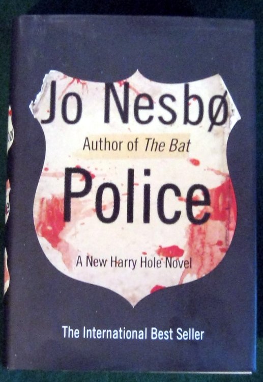 POLICE: A HARRY HOLE NOVEL