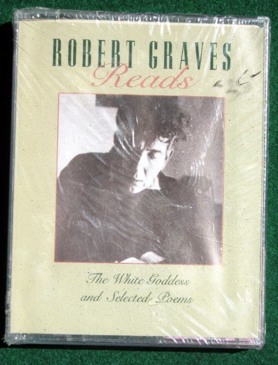ROBERT GRAVES READS