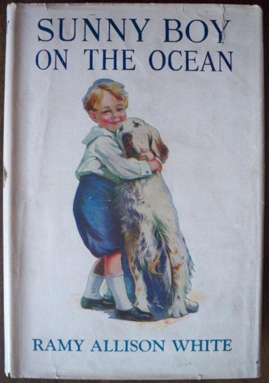 SUNNY BOY ON THE OCEAN