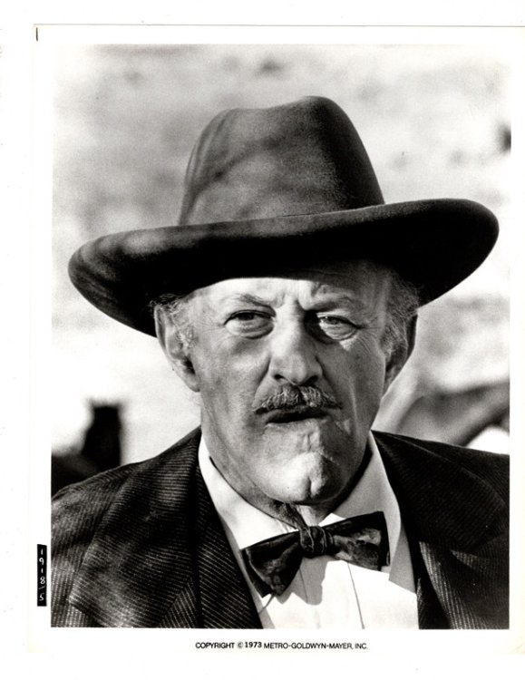 ACTOR LEE J. COBB GLOSSY BLACK-AND-WHITE HEADSHOT. METRO-GOLDWYN-MAYER, 1973.