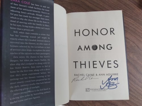 Honor Among Thieves (The Honor, Book 1)