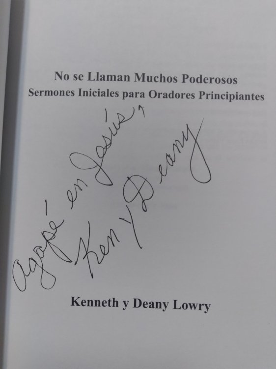 No se Llaman Muchos Poderosos: Sermones Iniciales para Oradores Principiantes