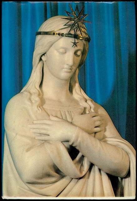 Z Dawna Polski Tys Krolowa: Przewodnik po Sanktuariach Maryjnych (Koronowane wizerunki Matki Bozej, 1717-1983)