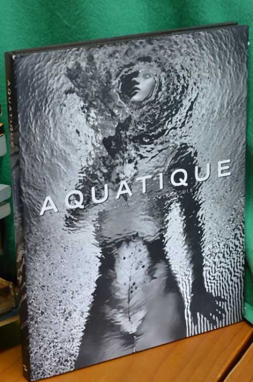 Aquatique: Photographs by Brian Oglesee