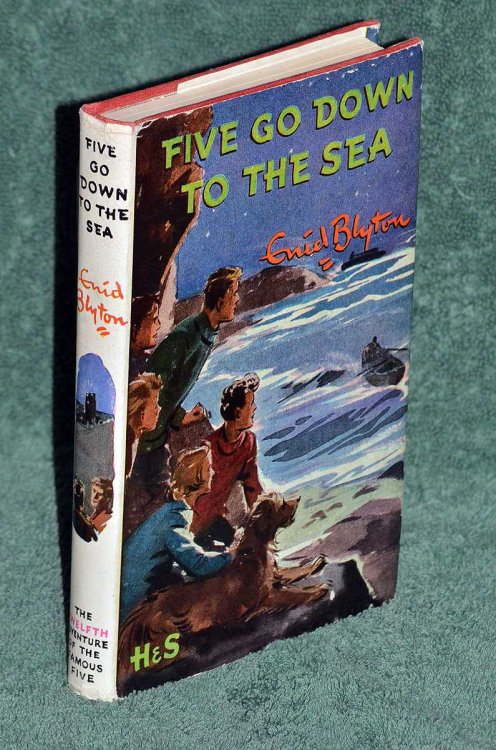 Five Go Down To The Sea
