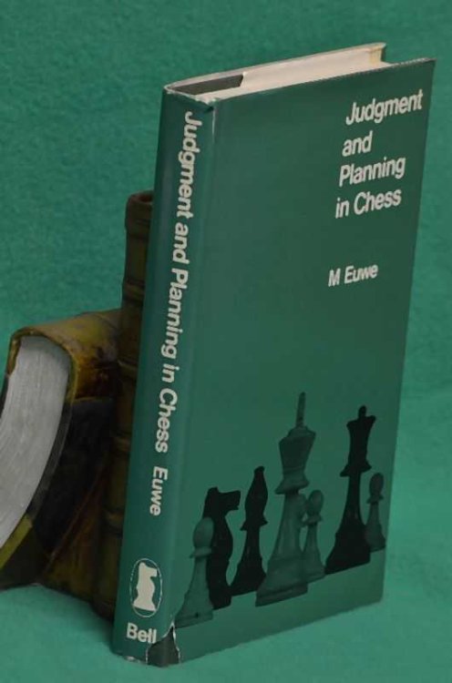 Judgement and Planning in Chess
