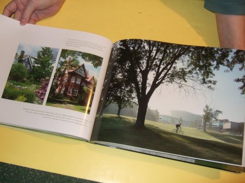 Walking the Eastern Townships / Collections COINS de PAYS ( Quebec / Hiking Trails / Map )( English Language Edition )