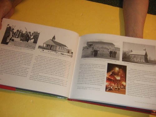Milton and Area Churches: Their Architecture, Their History, Their Significance -by John Challinor & Jim Dills / Milton ( Ontario ) Historical Society