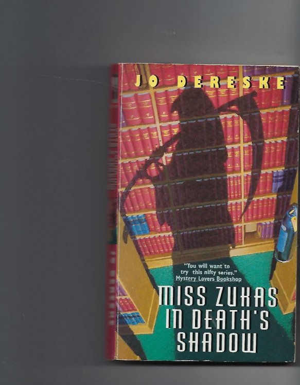 Miss Zukas in Death's Shadow