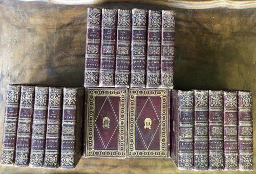 Elegant Extracts: Being A Copious Selection Of Instructive, Moral, And Entertaining Passages, From The Most Eminent Prose Writers / British Poets / Epistolary Writers.