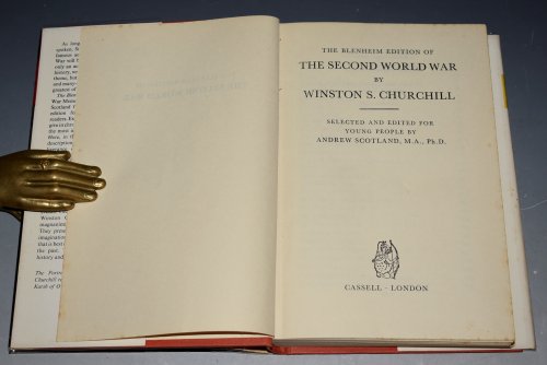 The Second World War. The Blenheim Edition, selected and edited for young people by Andrew Scotland.