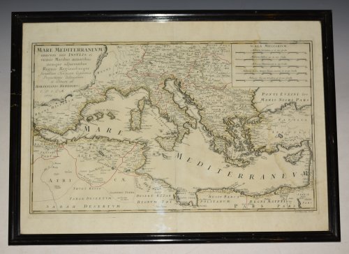 Mare Mediterraneum unacum suis Insulis et vicinis Maribus minoribus itemque adjacentibus Regnis Regionibusque secundum Normam. The Mediterranean Sea together with its Islands and neighboring smaller Seas, as well as adjacent Kingdoms and Regions according to the Norm.