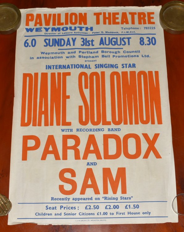 ORIGINAL POSTER. DIANE SOLOMON with Recording Band PARADOX & SAM at The Pavilion Theatre Weymouth 31st August