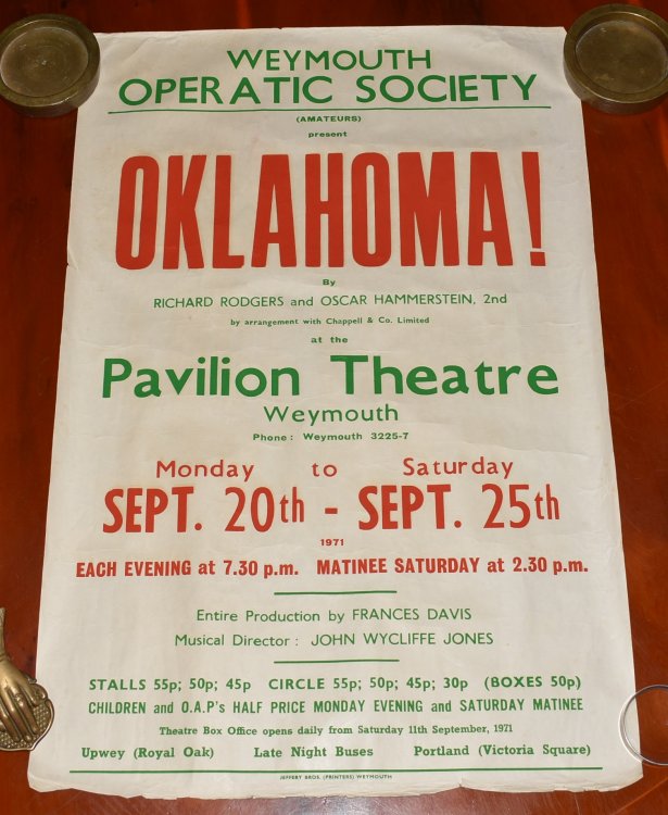 ORIGINAL POSTER. OKLAHOMA! by Richard Rodgers & Oscar Hammerstein at The Pavilion Theatre Weymouth 11th Sept 1971