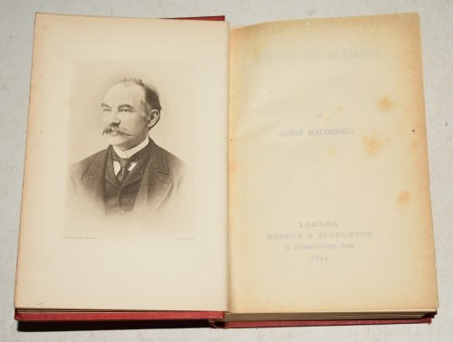 Thomas Hardy. Contemporary Writers Series Edited by W. Robertson Nicholl.