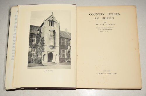 Country Houses of Dorset. With 200 illustrations from photographs and a map.