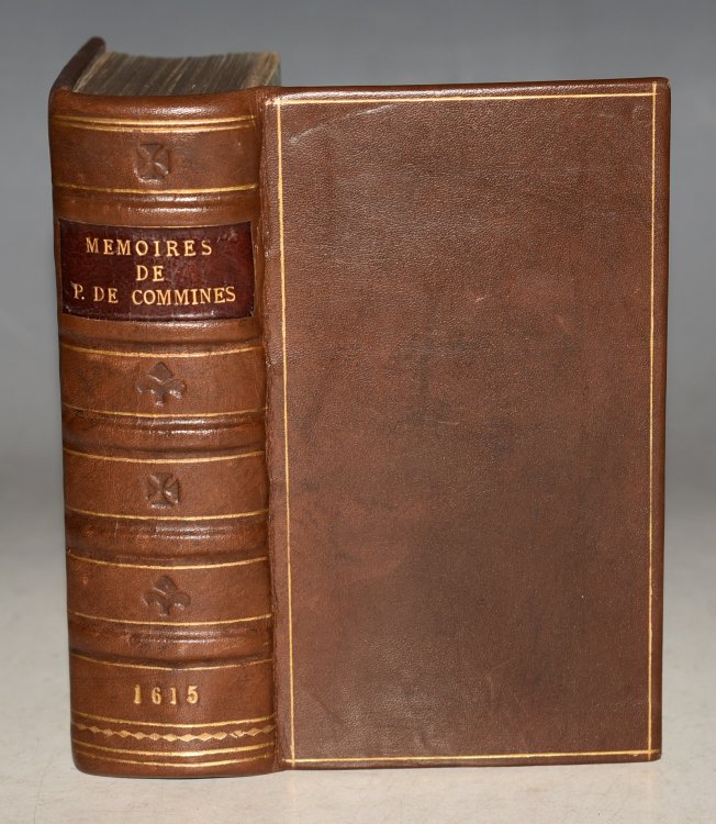 Les Memoires De Messire Philippe de Commines Chevalier, Seiguer d’Argenton. Sur les principaux faicts & gestes de Louys XI & Charles VIII son fils, Rois de France. Deux Epistres de Iean Sleidan, avec la vie de l’Autheur. Et an ample Indice des choses plus remarquables. Le tout re