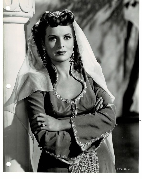 A VINTAGE PUBLICITY PHOTOGRAPH by JOHN MIEHLE of the Glamorous Hollywood Star MAUREEN O'HARA as 