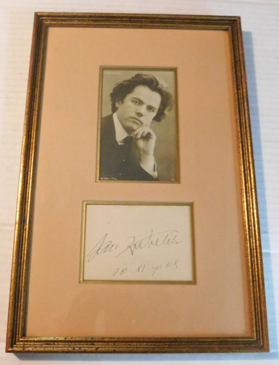 AUTOGRAPH of the GREAT CZECH VIOLINIST & COMPOSER JAN KUBELIK framed with a photograph of Kubelik by the Berlin studio of Otto Becker & Maass.