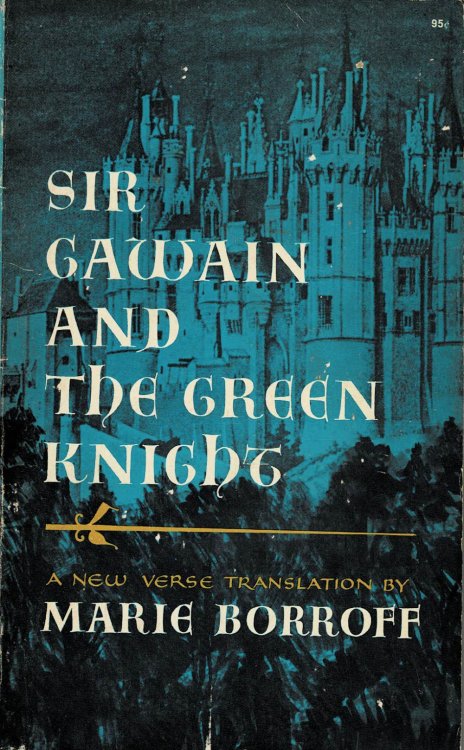 SIR GAWAIN AND THE GREEN KNIGHT: A New Verse Translation.