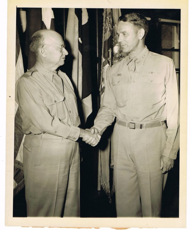A VINTAGE 1945 NEWS PHOTOGRAPH OF MAJOR GENERAL MAXWELL TAYLOR TAKING OVER AS THE NEW SUPERINTENDENT OF THE WEST POINT MILITARY ACADEMY.