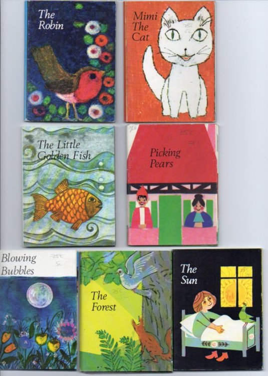 [Group of 7 Methuen Zig Zag Books] The Robin; Mimi the Cat; The Little Golden Fish; Picking Pears; Blowing Bubbles; The Forest; The Sun