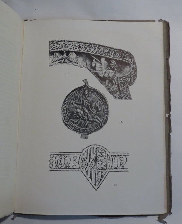 The Aragonese Double Crown & The Borja Or Boriga Device - With Notes Upon The Bearing Of Such Insignia In The Fourteenth And Fifteenth Centuries